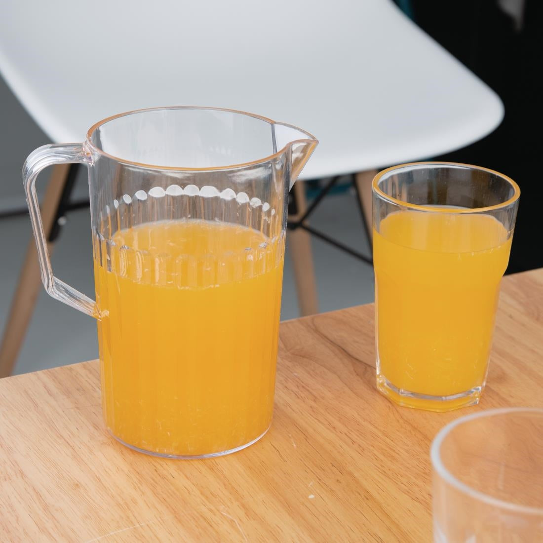Olympia Kristallon Polycarbonate Jug 900ml • PAS-J900