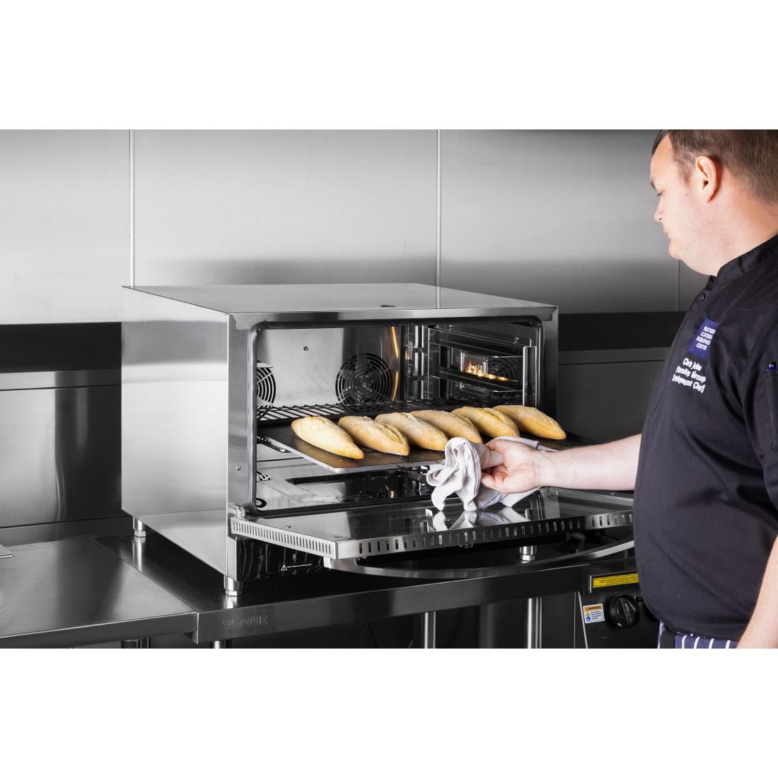Apuro Bakery Convection Oven with Steam 100Ltr (Three phase. 4.6kW. Fits 4x 1/1GN or 4x 600x400 bakery trays) • PAS-JB189-A