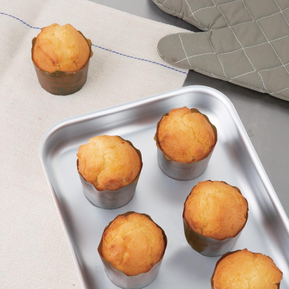 Vogue Aluminium Bakewell Pan 318x216mm • PAS-K432