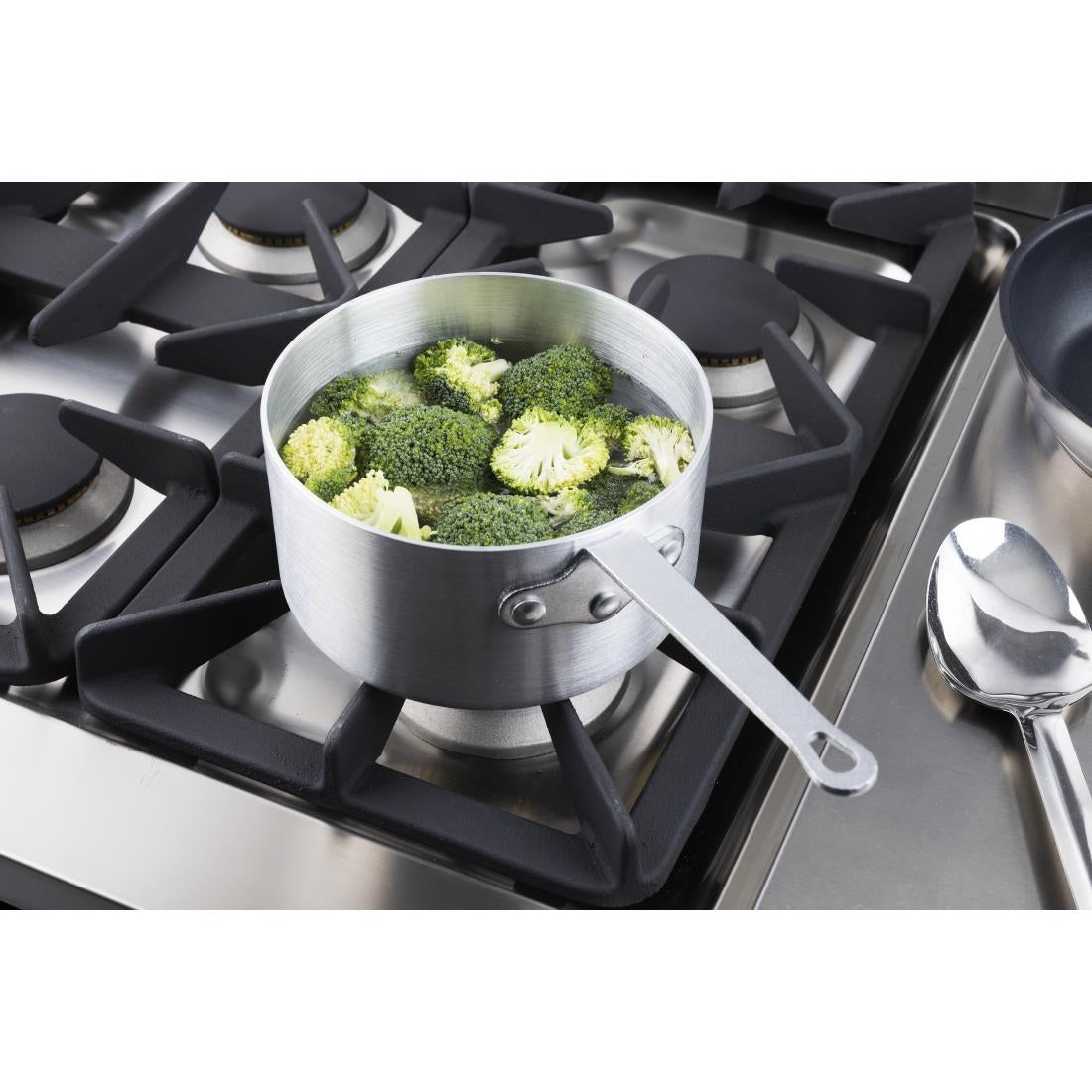 Vogue Aluminium Saucepan 180mm • PAS-K724