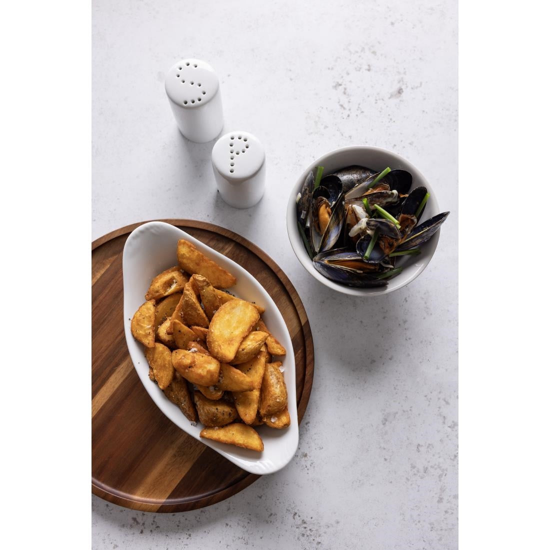 Olympia Whiteware Oval Eared Dishes 229 x 127mm (6 Pack) (Pack of 6) • PAS-W427